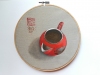 2019. Jarrita roja. Óleo y tinta china sobre tela, 20,5 cm.diámetro.